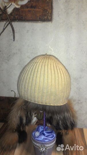 Меховая шапка-ушанка