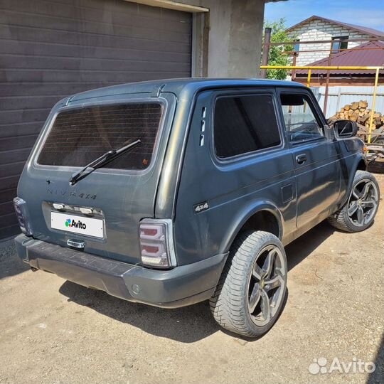 LADA 4x4 (Нива), 2011