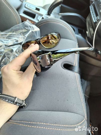 Солнцезащитные очки новые цена за обе пары