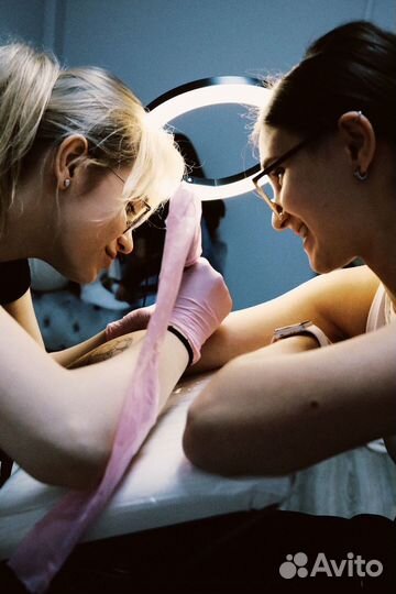 Модель на тату