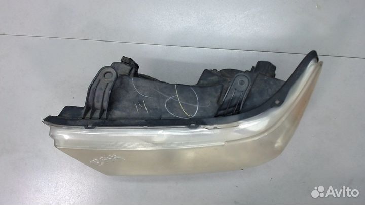 Фара (передняя) Toyota Sequoia 2008, 2008