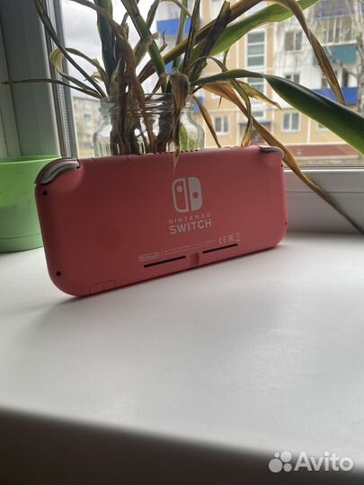 Nintendo switch lite с играми
