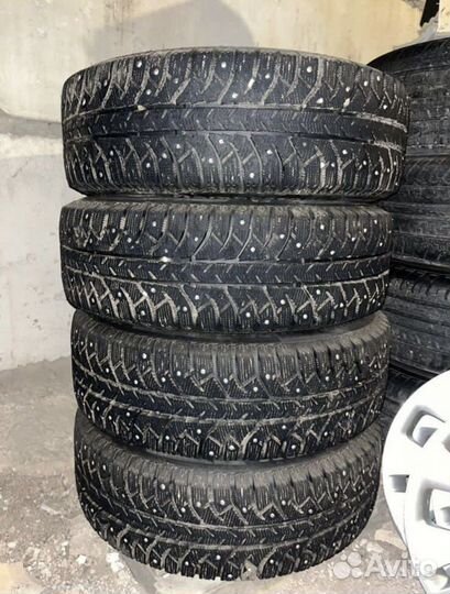 Bridgestone Ice Cruiser 7000S 185/65 R15