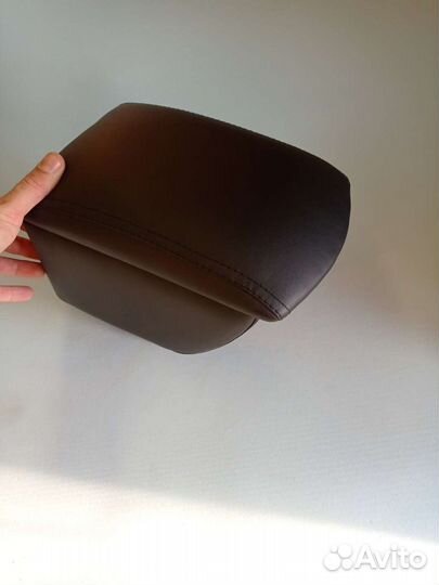 Подлокотник для Freelander 2 2006 - 2012