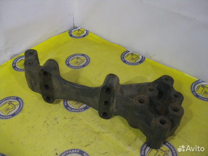 Кронштейн кабины задний 5010548956 renault trucks