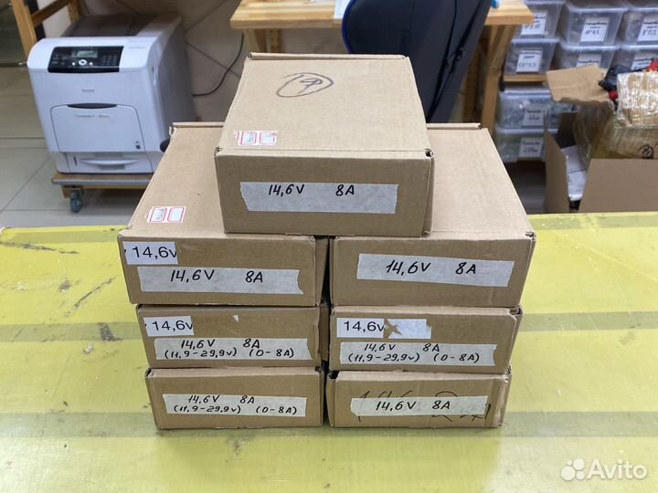 Зарядное устройство lifepo4, li-ion, 12v 8a 000