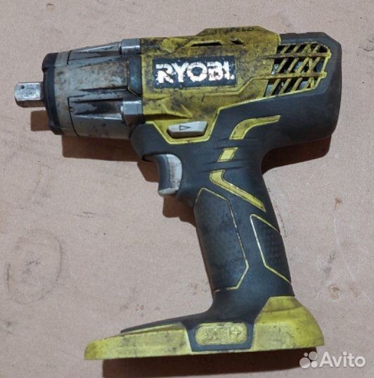 Б/у, нет переходника.Ударный гайковерт Ryobi ONE+