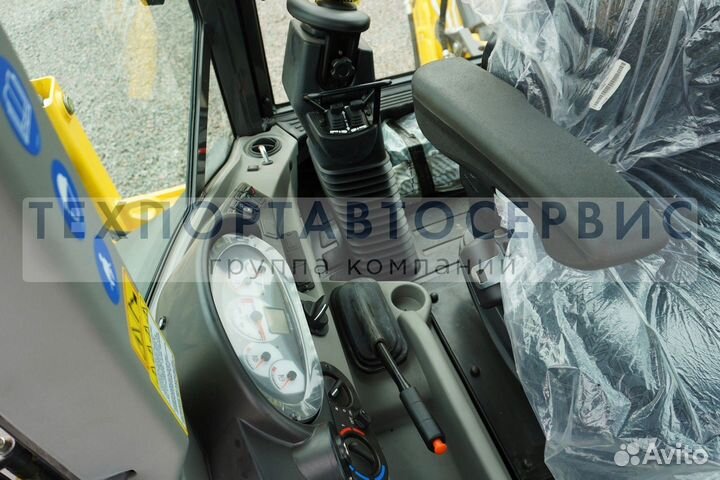 Экскаватор-погрузчик New Holland B115B, 2023