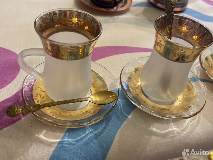 Стаканы турецкие армуды и кофейные чашки сервиз