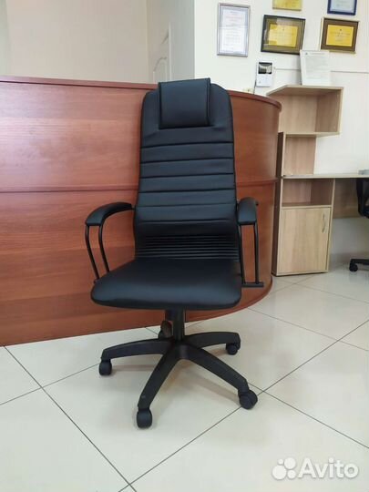 Компьютерное кресло Амиго экокожа