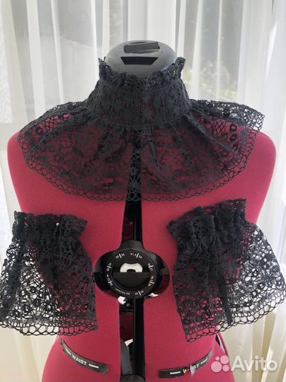 Итальянский кружевной воротник и нарукавники