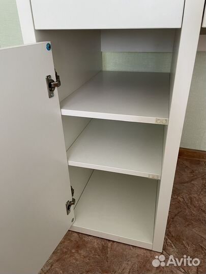 Письменный стол IKEA микке