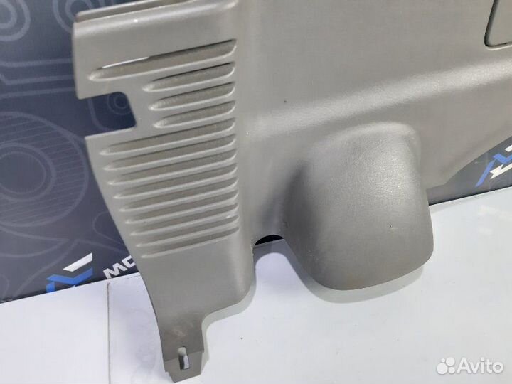 Обшивка багажника левая Chevrolet Trailblazer