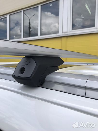 Багажник на рейлинги на крышу боксы