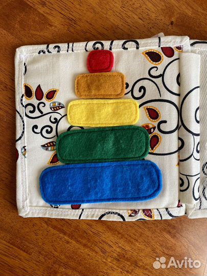 Развивающая книжка из фетра для деток