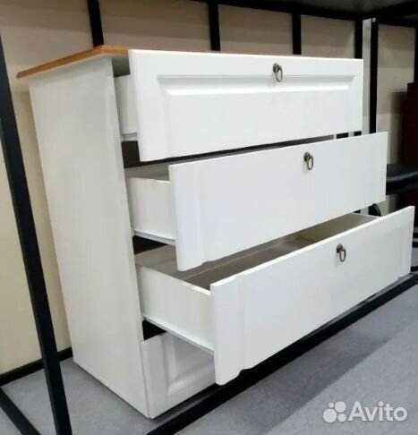 Комод белый