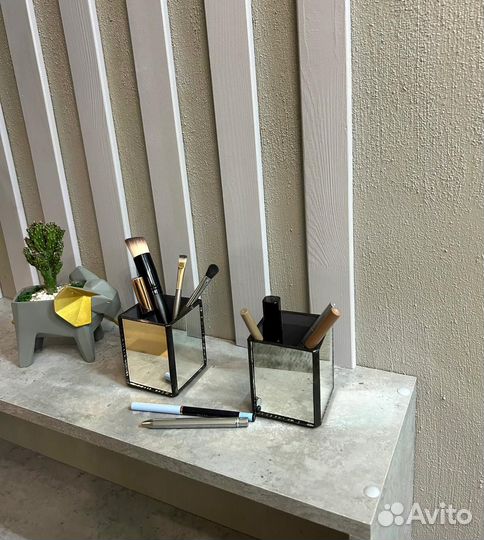 Органайзер для кистей. Стакан для кистей