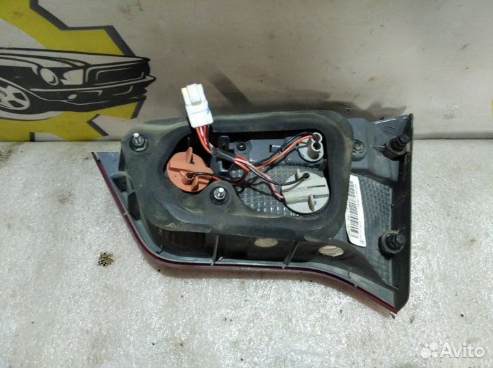 Фонарь задний левый Kia Rio 3 седан G4FA 1.4 2014