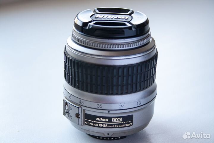 Nikon DX AF-S 18-55 mm f/3.5-5.6GII