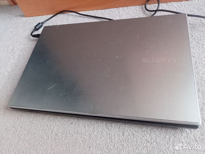 Samsung np305v5a