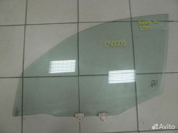 Стекло двери передней левой Nissan Almera Classic