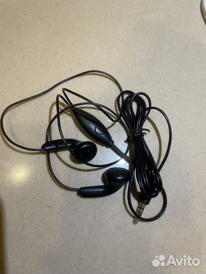 Наушники