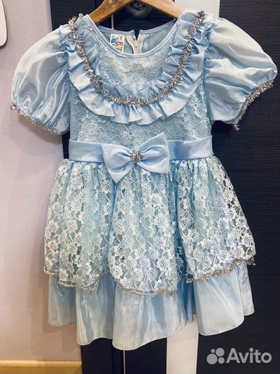 Детское нарядное платье на 5-6 лет
