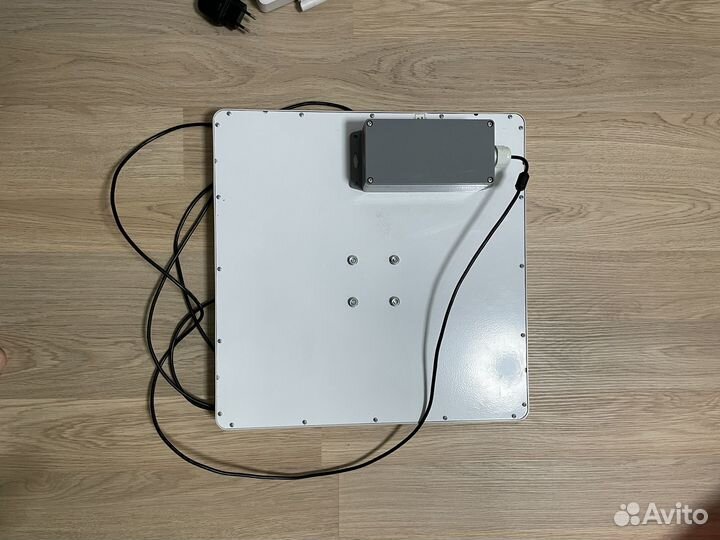 Усилитель сигнала + wifi роутер