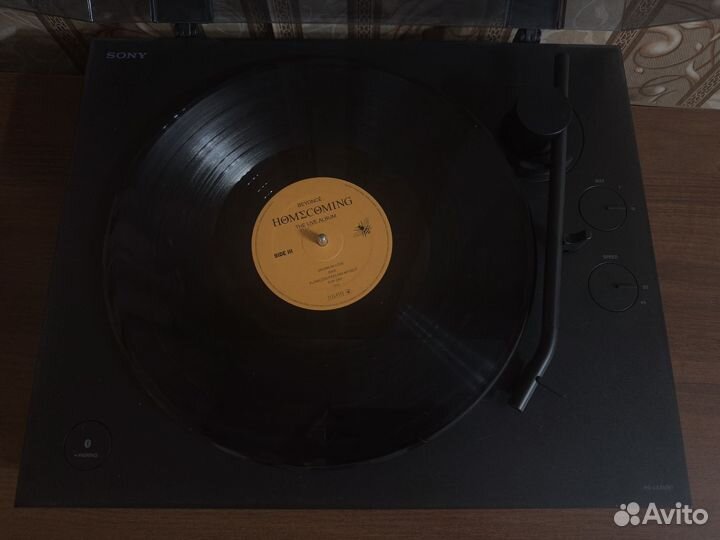 Виниловый проигрыватель Sony PS-LX310BT