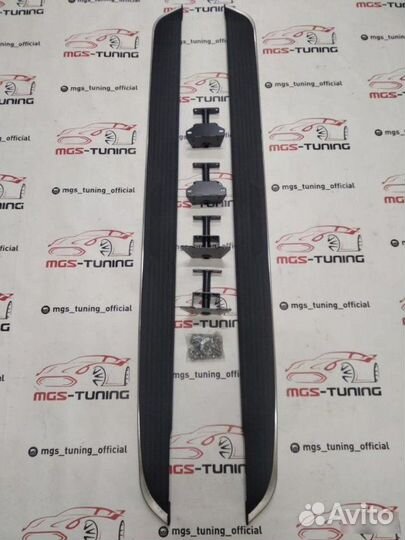 Пороги на Jaguar F-Pace