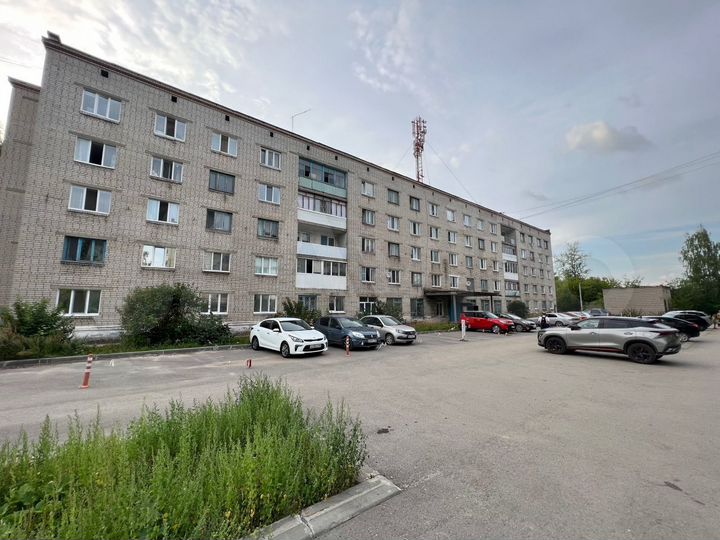 Комната 12,8 м² в 1-к., 4/5 эт.