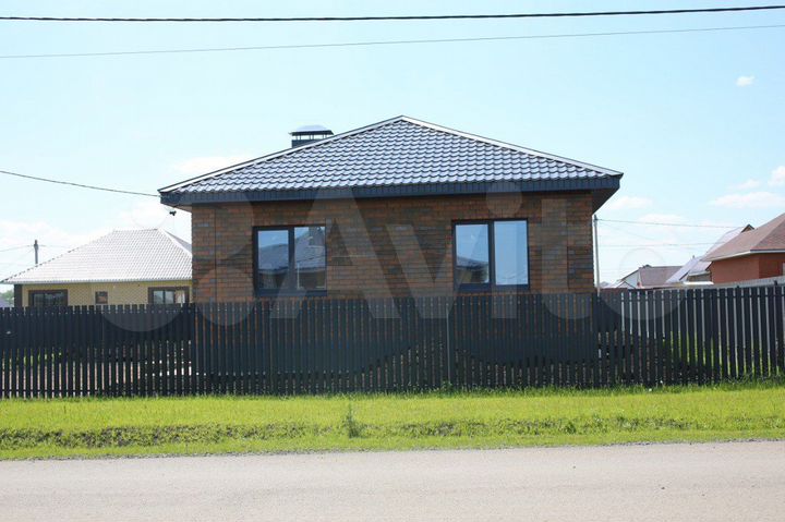 Коттедж 83 м² на участке 6 сот.