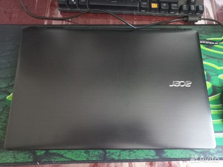 Acer е5 511