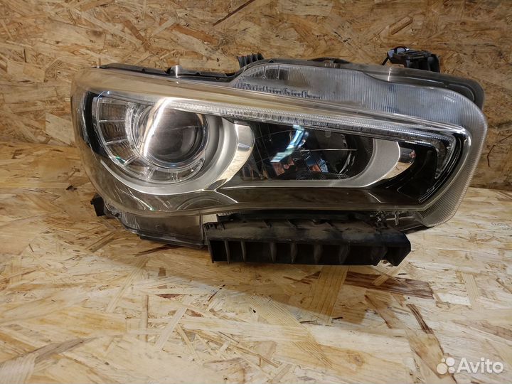 Фара LED правая Infiniti Q50 V37