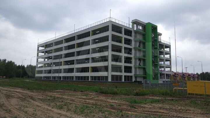 Машиноместо, 14 м²