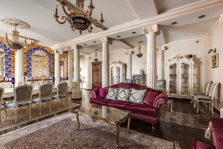 3-к. квартира, 163 м², 10/20 эт.