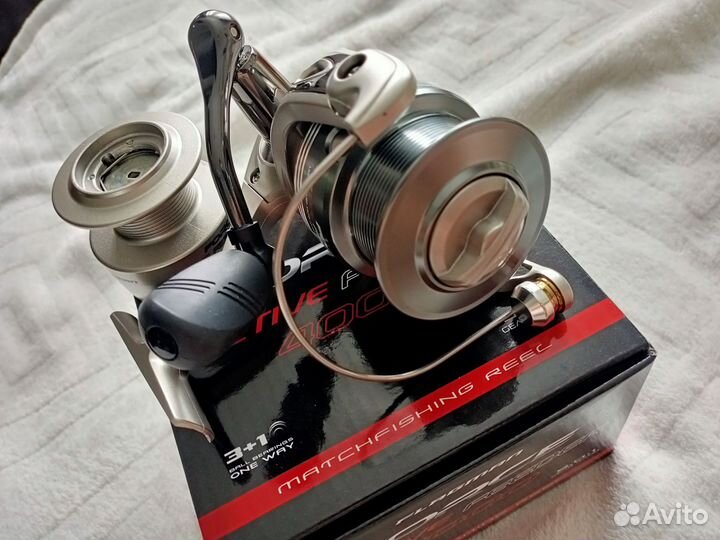 Катушка Flagman Force Active Feeder 4000