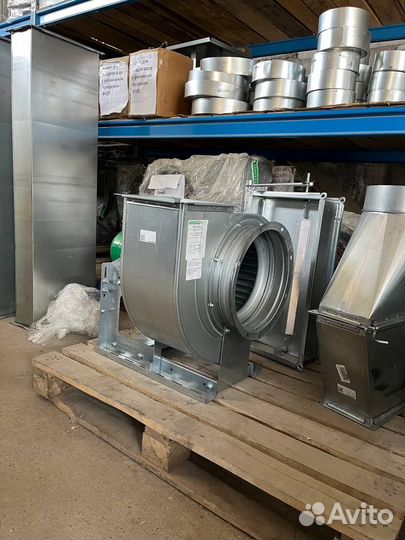 Вентилятор радиальный среднего давления 220/380В