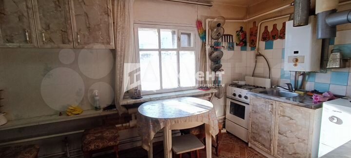 Дом 33 м² на участке 4 сот.