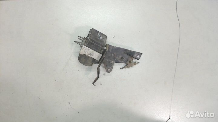 Блок абс, насос Nissan Almera N16, 2005