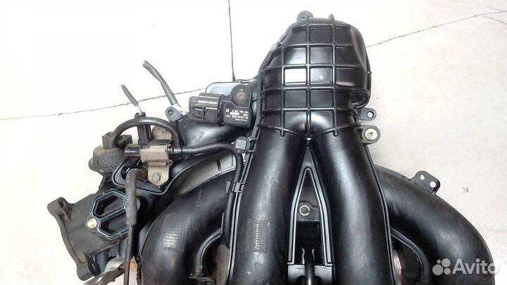 Коллектор впускной Ford Mondeo 3, 2001