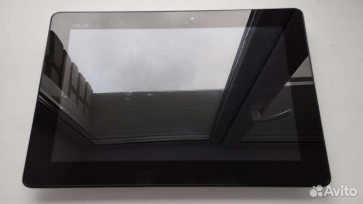 Планшет Asus MeMO Pad FHD 10 LTE ME302KL