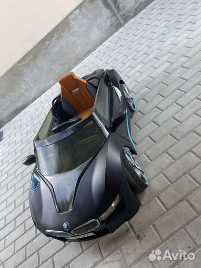 Детский электромобиль