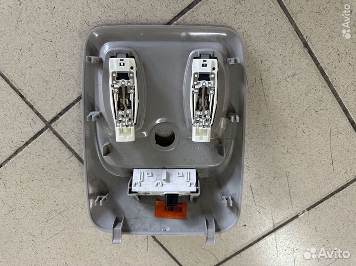 Плафон салона Рено Клио 4 Renault Clio 4