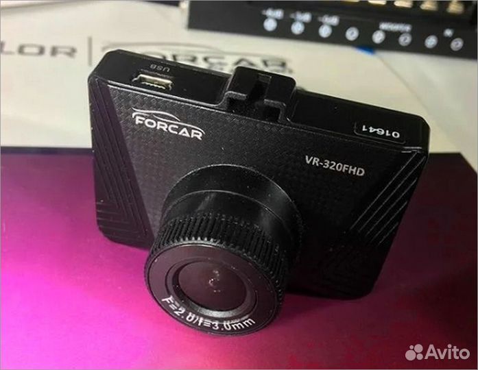 Авто-видеорегистратор