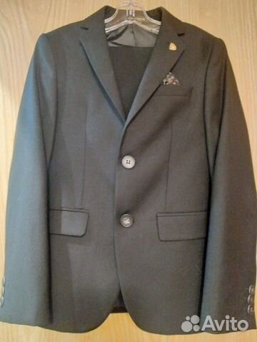 Школьный костюм