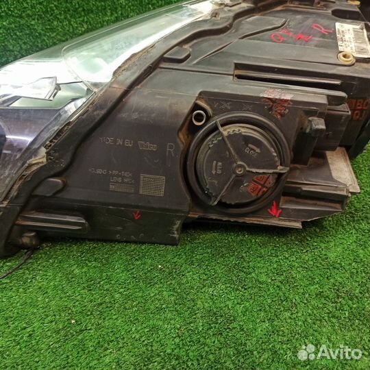 Фара правая Audi Q7 4L