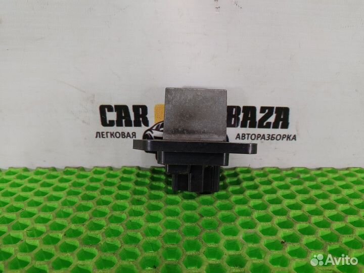 Резистор печки Honda HR-V, Honda Prelude