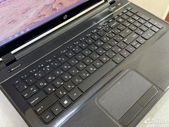 Тонкий ноутбук HP для работы и игр кб 89