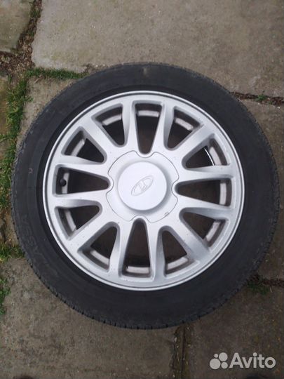 Резина летняя R15 на оригинальных дисках